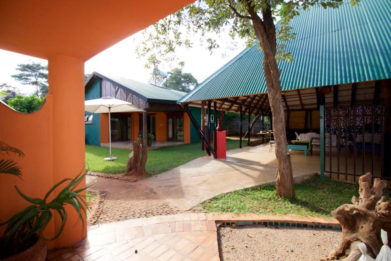 شلالات فيكتوريا Flatdog Lodge المظهر الخارجي الصورة