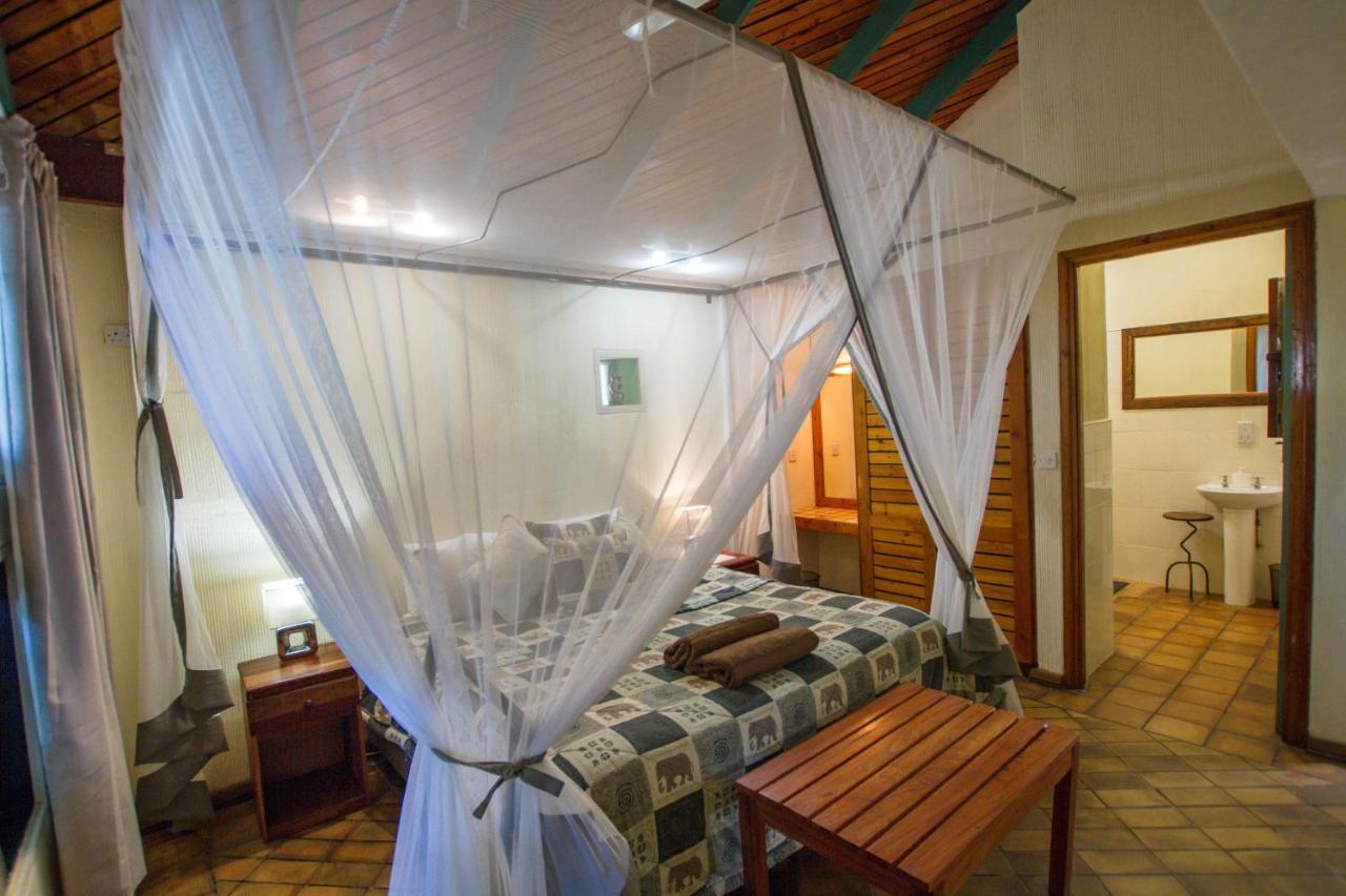 شلالات فيكتوريا Flatdog Lodge المظهر الخارجي الصورة